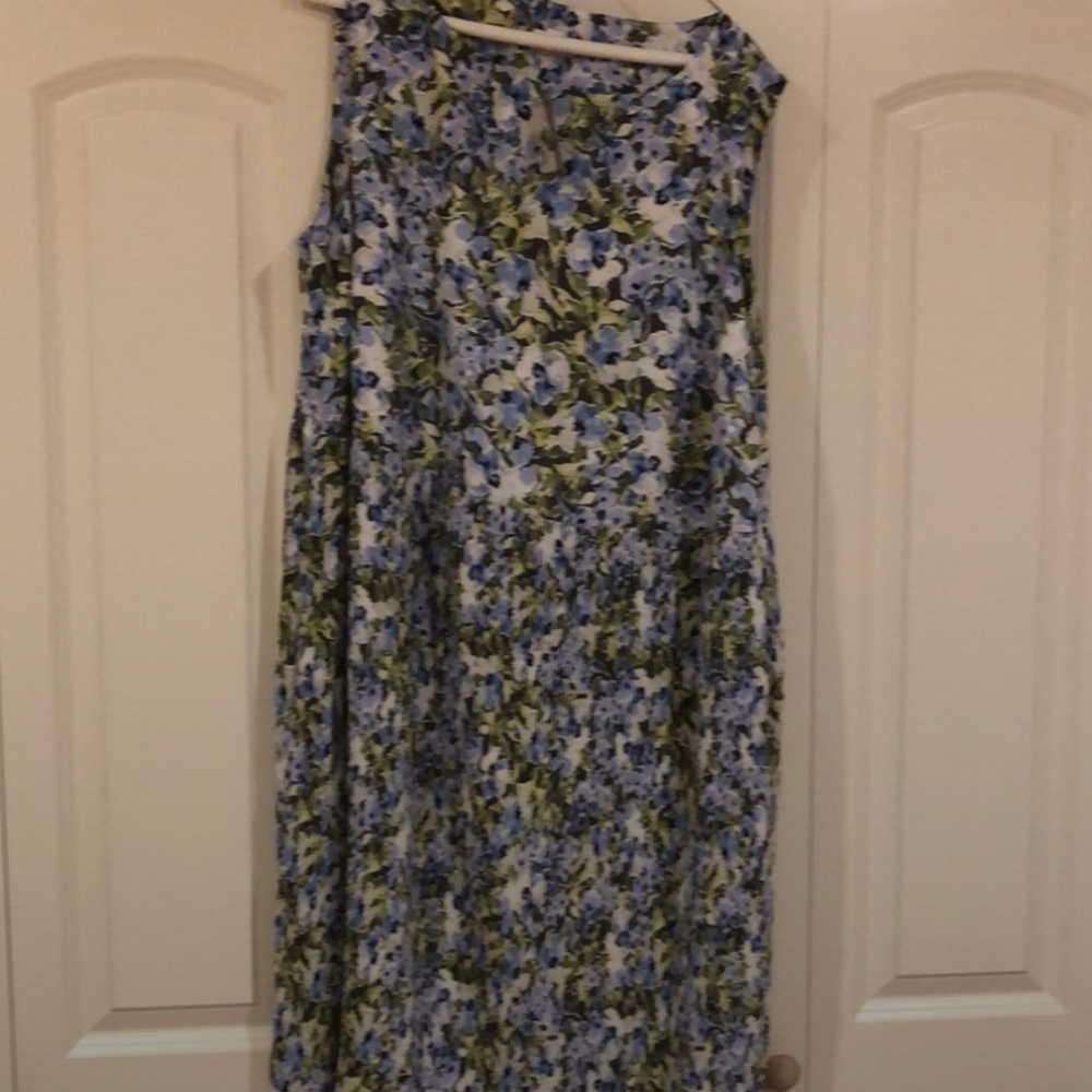 Sleeveless pleated dress NWT J. Jill
